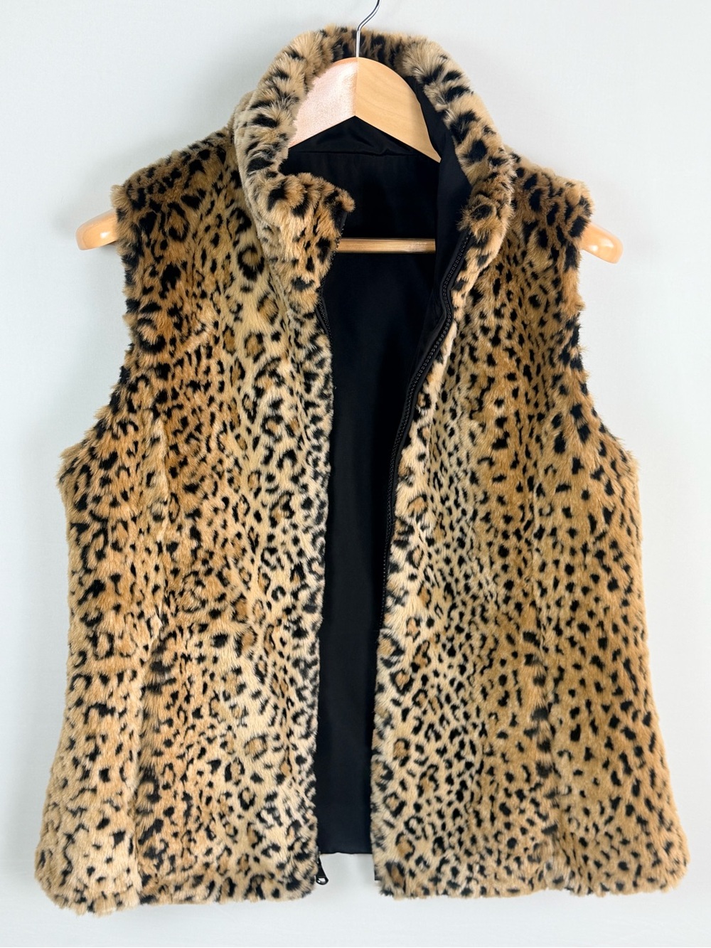 Kristen Blake Reversible Leopard Faux Fur Zip Vest M/M